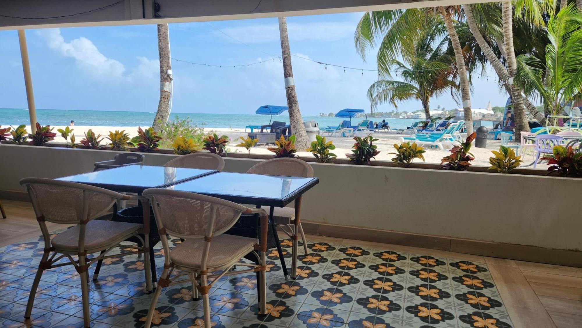 Hotel Cocoplum Beach San Andrés Екстериор снимка